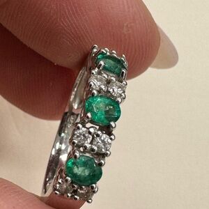 14K white gold natural faceted emeralds and diamonds band ring